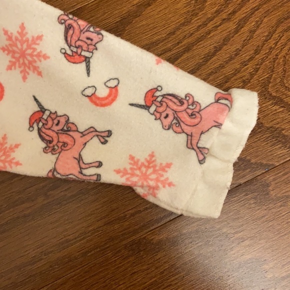 🧡 girl’s pajama top - Picture 4 of 8